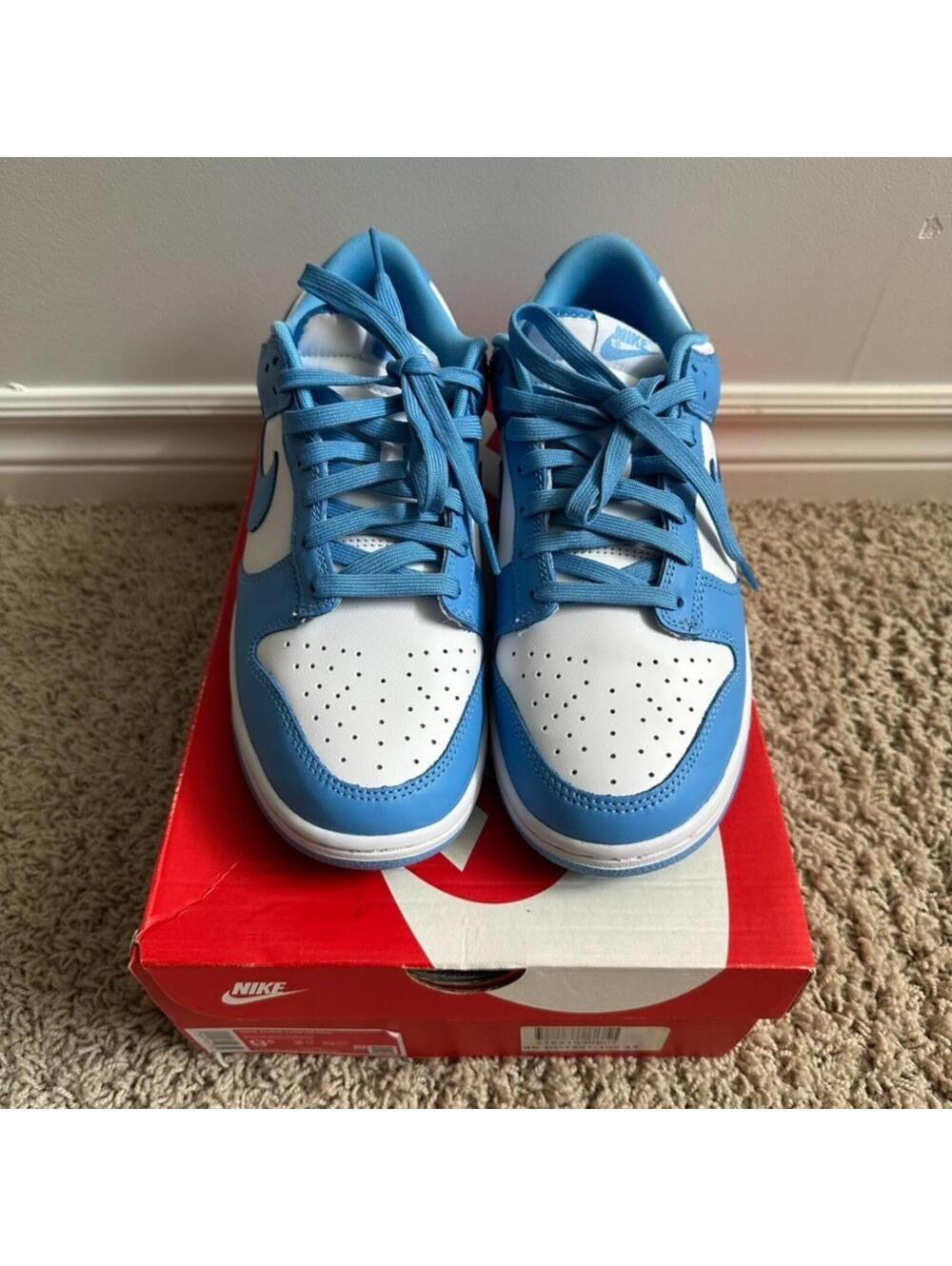 Nike Dunk Low Sneakers University Blue UNC Men's Size US 9.5 2021 Retro Shoes